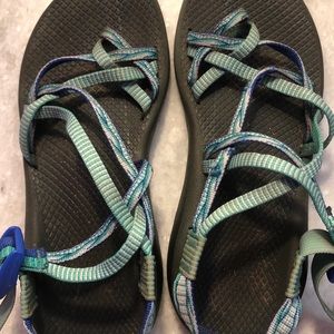 chacos